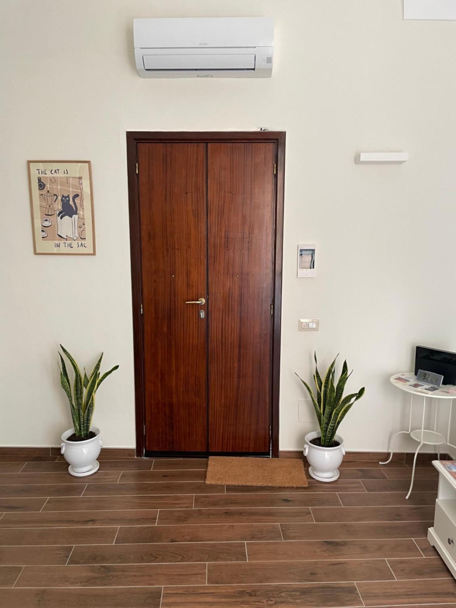 Casa Caracciolo *
